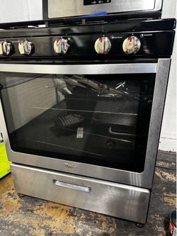 Whirlpool WFG505M0B gas stove