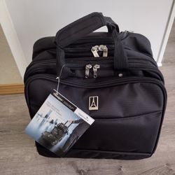 New/Never Used Travelpro Flight Crew 4 Travel Bag
