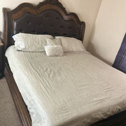 Ashley King Size Bedroom Set