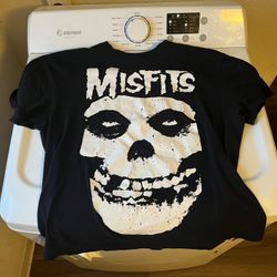 Misfit Tee