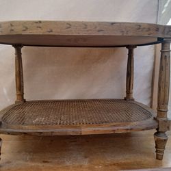 DREXEL HERITAGE Mid 20th Century Table