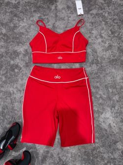 Alo 2 piece set