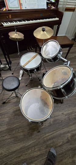 Ludwig 5-Piece Juior drums set