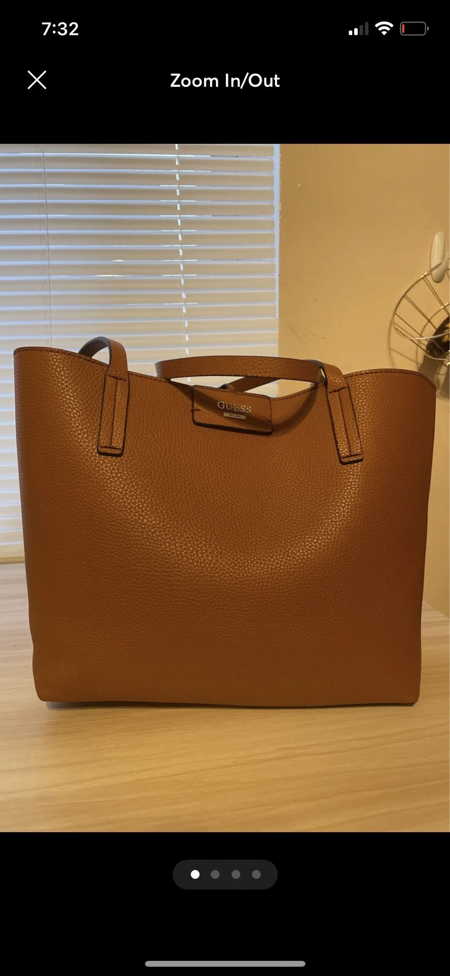 Guess Shoulder Bag