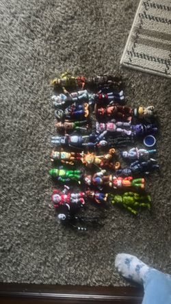 Five nights at Freddys figures