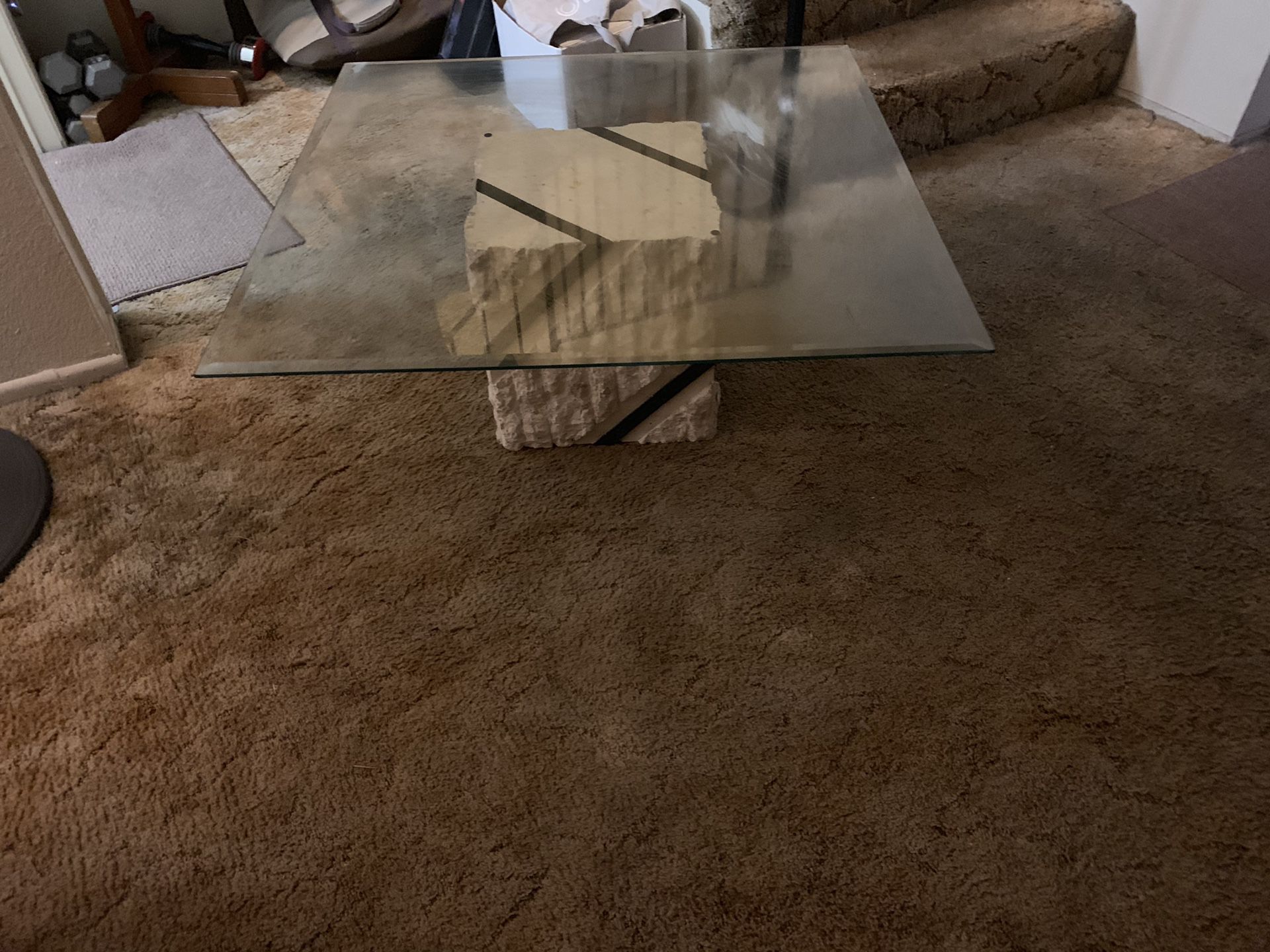 Center/coffee table