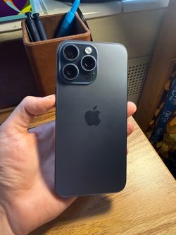iPhone 15 Pro Max *Perfect Condition* 512gb Unlocked