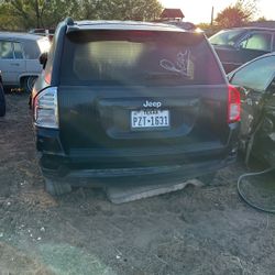 2012 Jeep compass part out