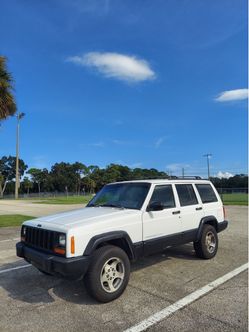 2001 Jeep Cherokee XJ Sport
