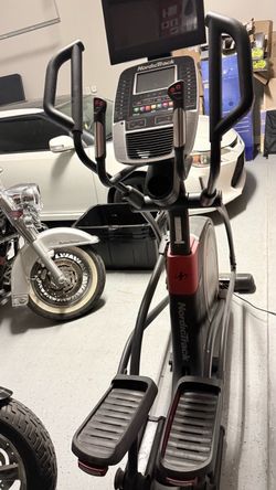 Nordic Track Elite 14.9 Elliptical