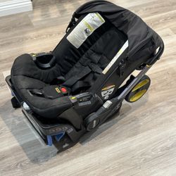 Doona Car Seat & Stroller