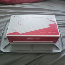 Rasberry Pi400 New Complete 