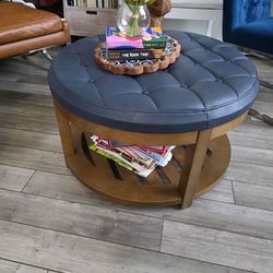 Ottoman round navy faux leather
