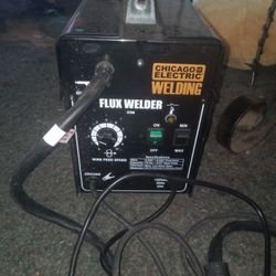 Chicago Electric Flux Wire Feed Welder 