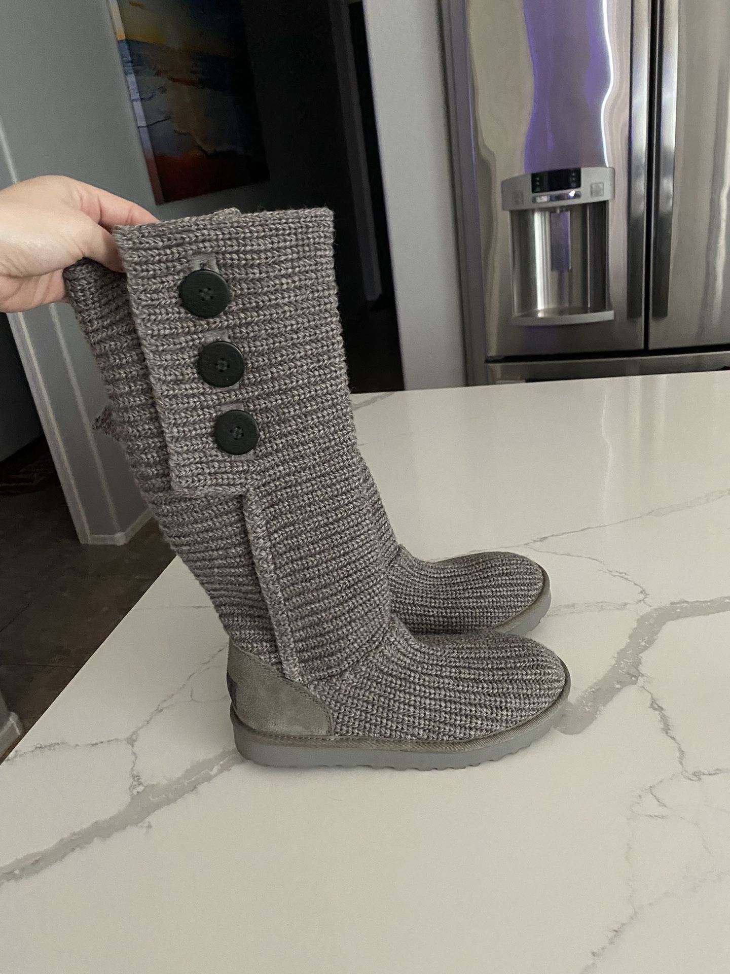 Cardy Gray Uggs