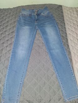 Women's denim lot