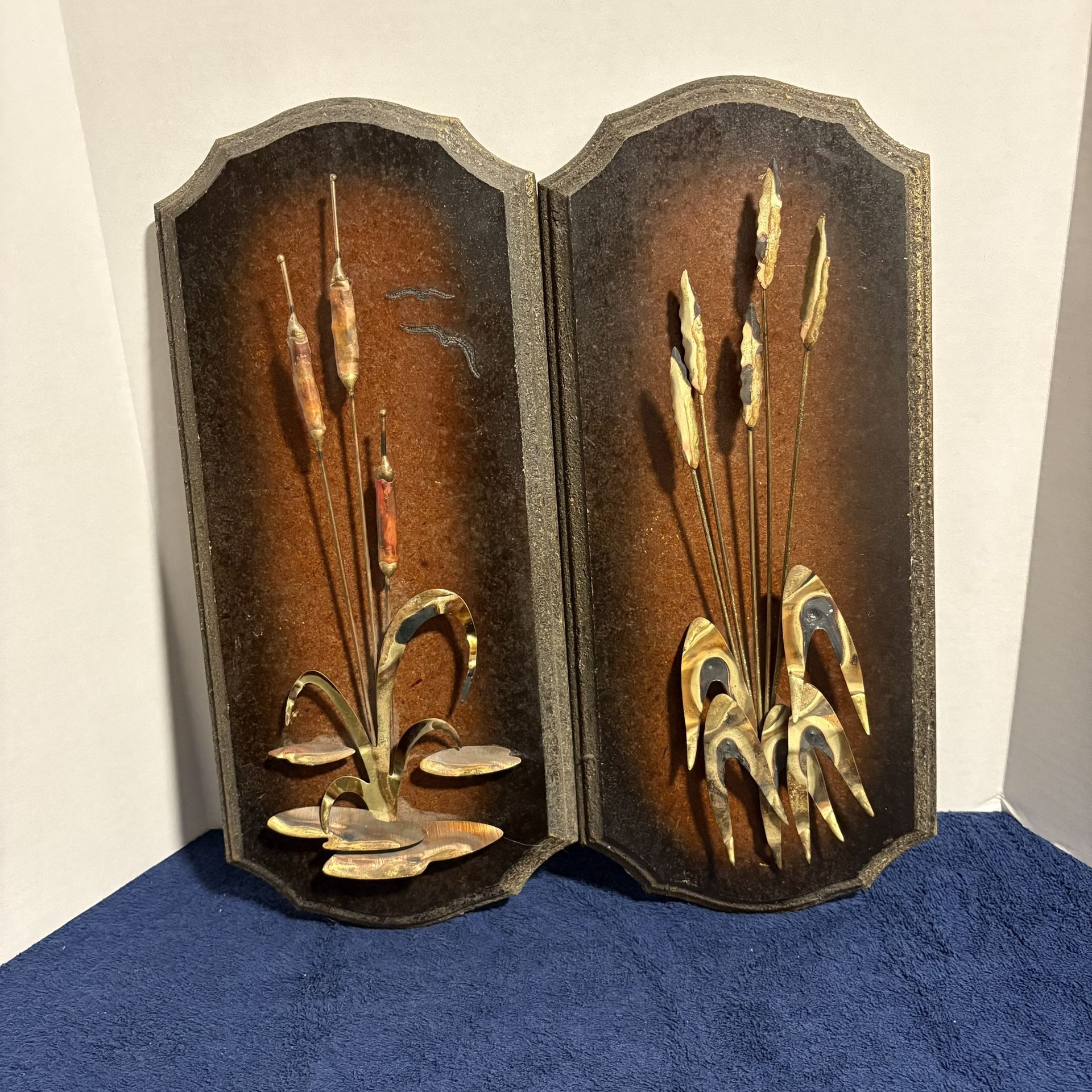 Pair 70s MCM Wetland Scene Theme Brass Cattails On Wood Wall Art Home Decor 7X18