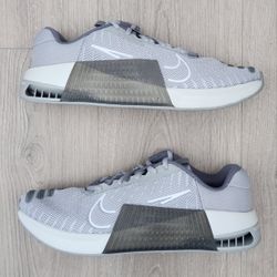 Nike Metcon 9  Weightlifting Training Workout Gym Shoes DZ2617-002 Mens Size 9 🏋‍