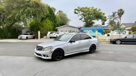 2011 Mercedes Benz C350