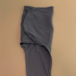 Comfy Cubs Swaddle Blanket - Size Small, Great Condition