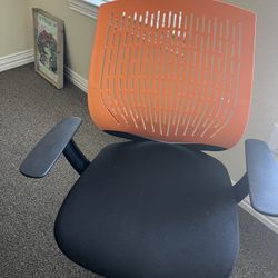 11 Multicolored Ergonomic Rolling/swivel Office Chairs