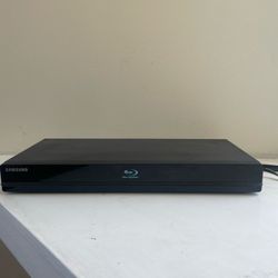 Samsung Blu Ray/DVD player bundle no remote