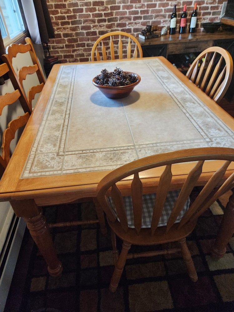 Dining Room Table and Chairs