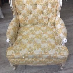 Large Vintage Arm Chair N. Rialto 