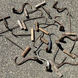 Bale Hooks