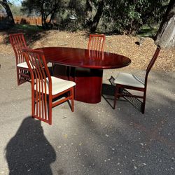 Mid Century Modern Rosewood Dining Table By Skovby And 4 Chairs