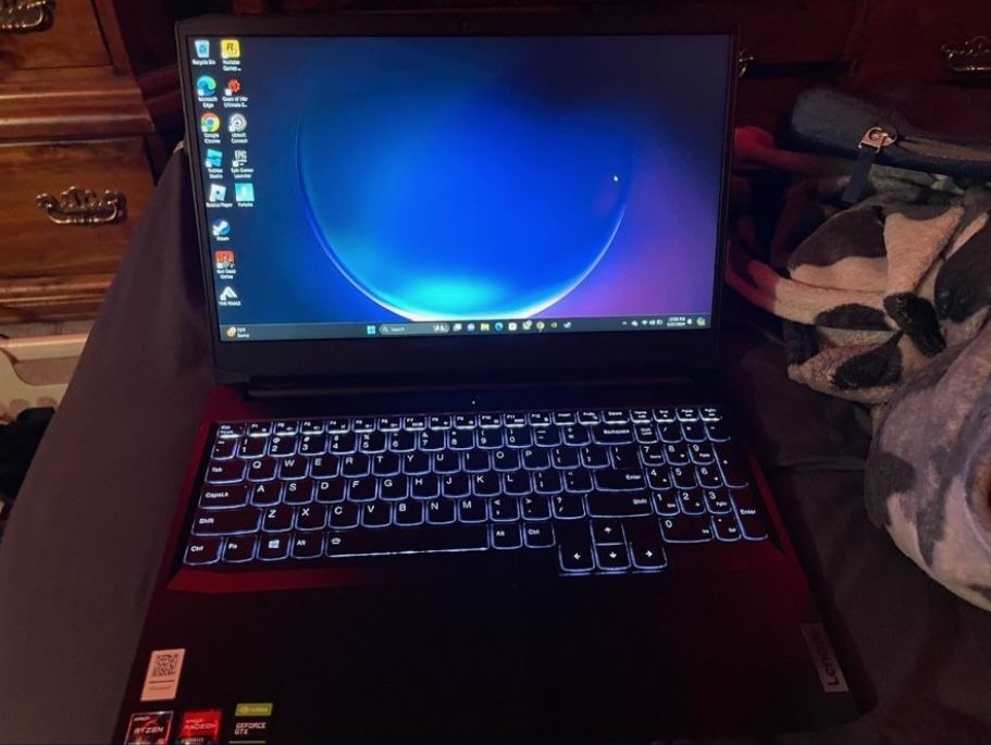 Lenovo Gaming Laptop
