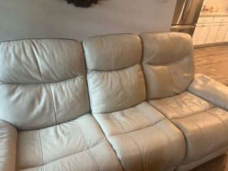 Leather couch, zero gravity reclining , USB ports