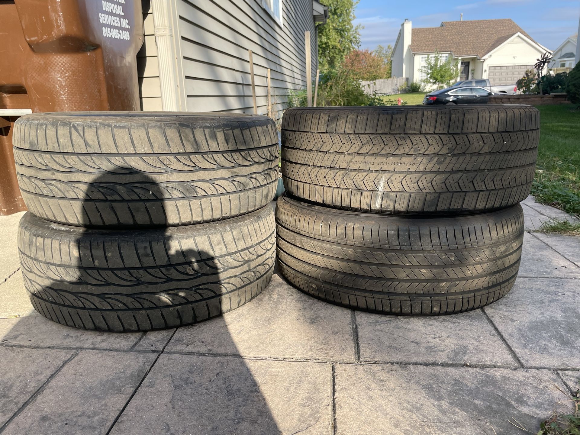 4 Semi Used Tires (1 Pair Size 225/45R18) (2nd Pair Size 235/50R18)