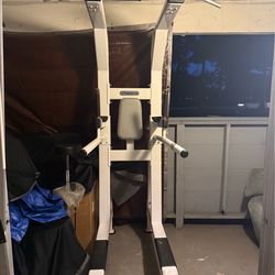 Nautilus Tower brand new condition