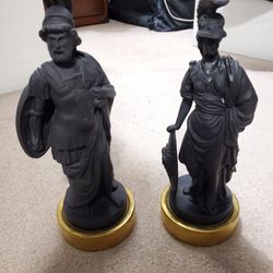 Mottehedah Black Basal Figures Statues 