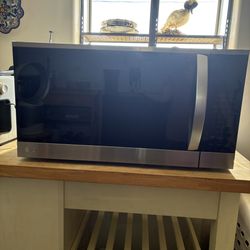 Large Microwave 