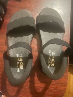 Skechers woman’s sandals