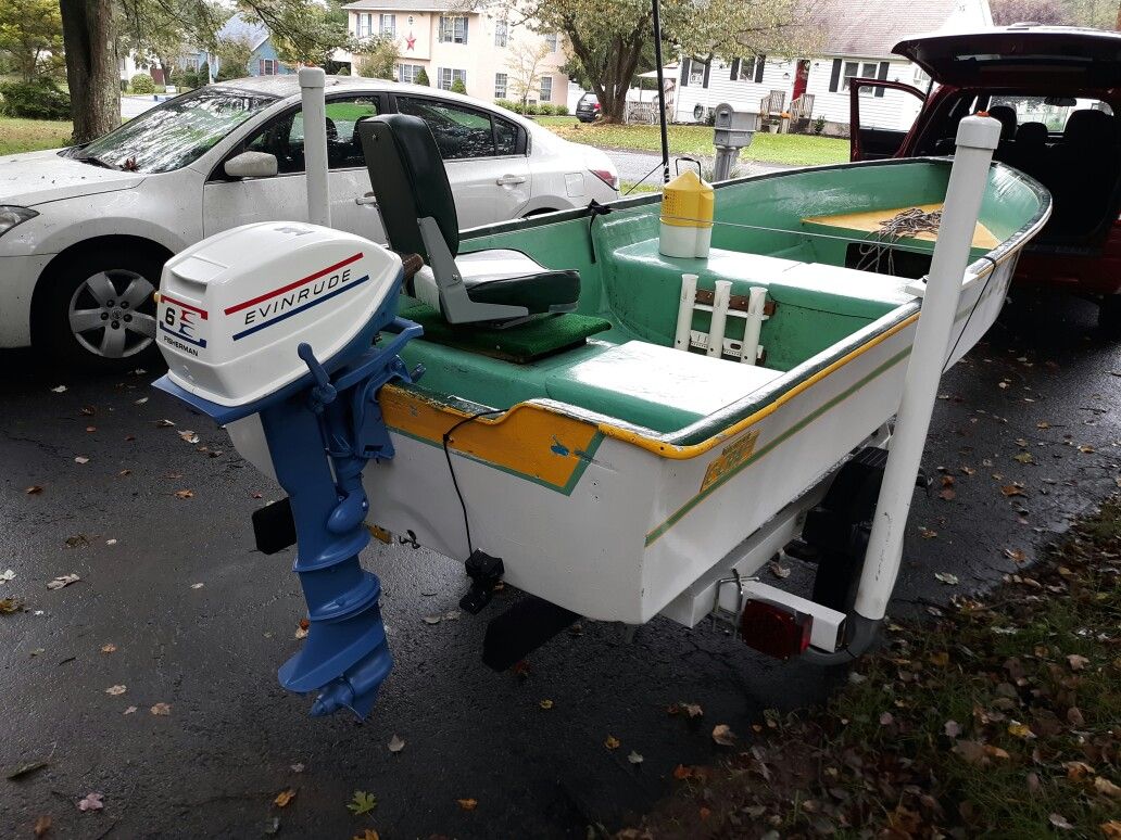 14' Wenzel C-Craft FIberglass + lots of extras.