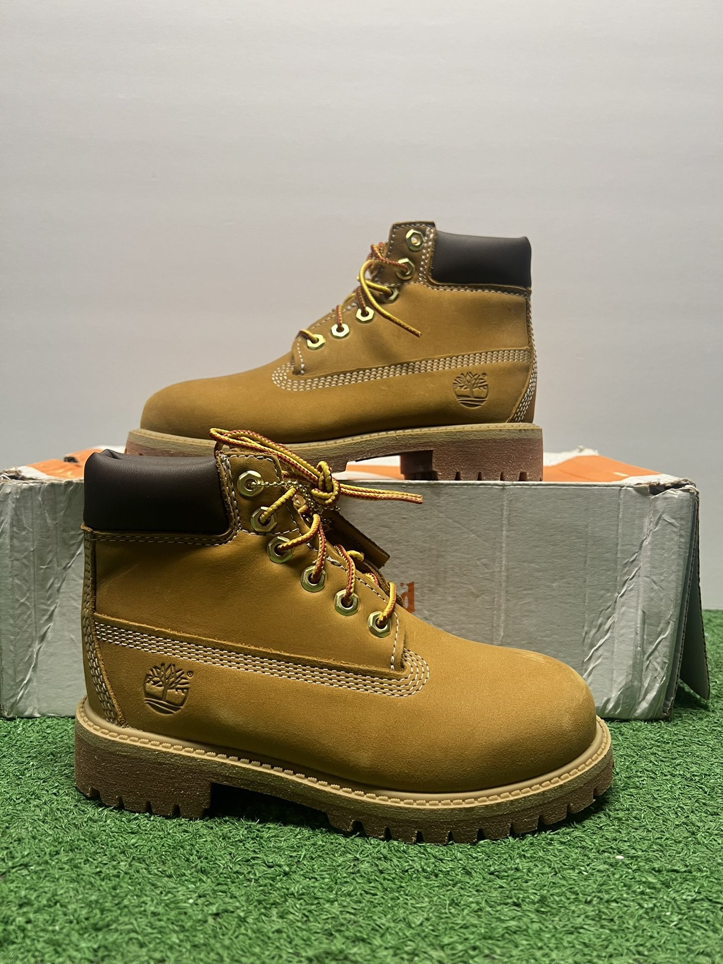 Kids Timberland Boots Size 9c Brand New