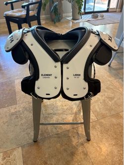 Xenith Element Lineman Football Shoulder Pads -Large