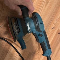 Makita wood sander
