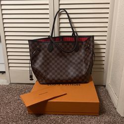 Louis Vuitton, Bags, Louis Vuitton Never Full Mm Gently Used