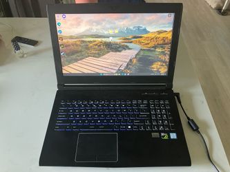 Nobilis laptop i5 16GB RAM Nvidia Windows