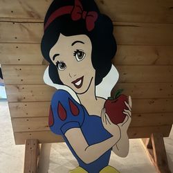 Snow White Prop