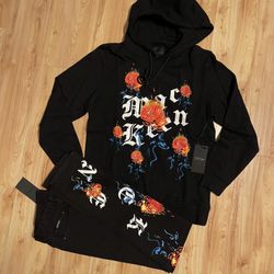 New Jeans 👖 New Hoodie 