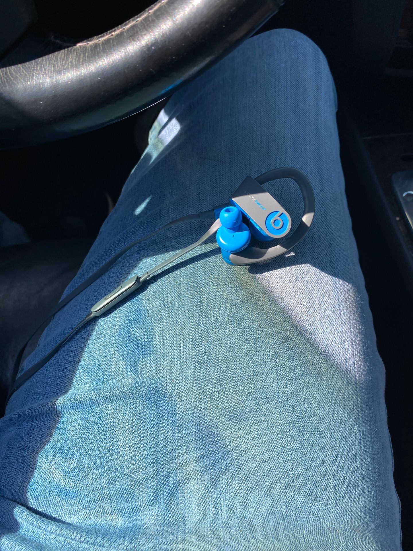 Powerbeats 3