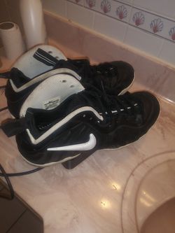 Size 12 nike foamposite