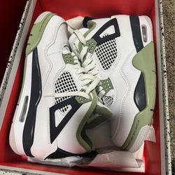 Jordan’s Yeezys Nikes