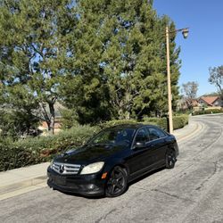 2010 Mercedes Benz C300