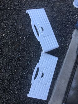 Washing machine drawer shelf for pedestal accessories